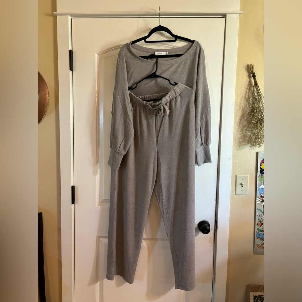 Woman’s Lounge Set